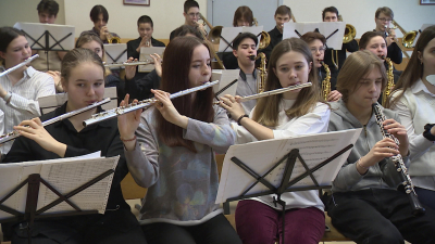 Юные петербуржцы примут участие во всемирном фестивале молодежи в Сочи