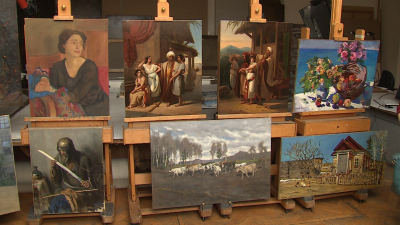 Реставраторы Русского музея восстановили картины, поврежденные при обстреле Таганрога