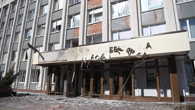 Число пострадавших при атаке дрона на здание мэрии Белгорода выросло до 4 человек