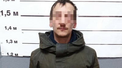 На Маршала Тухачевского задержали мужчину в розыске – он распивал в запрещенном месте