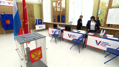 Депутаты Законодательного собрания Петербурга оценили подготовку к выборам