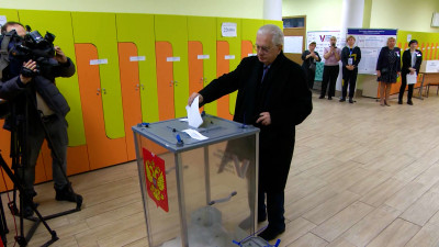 В Петербурге явка избирателей составила более 54%
