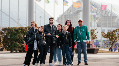 Петербуржцы вошли в число экскурсоводов Всемирного фестиваля молодежи