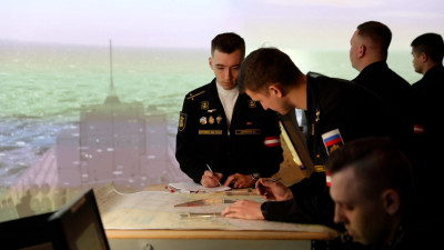 Экипаж ледокола «Иван Папанин» завершил курс подготовки в Петербурге