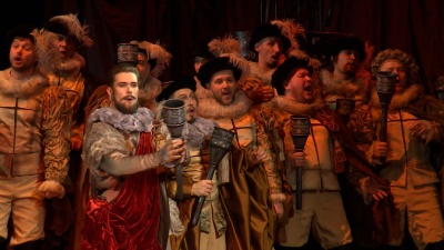 На сцене Мариинского театра впервые представили французскую оперу «Гугеноты»