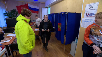 Раненый на СВО житель Красносельского района объяснил важность участия в выборах