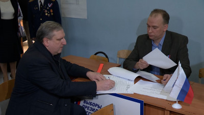 Максим Мейксин проголосовал на выборах президента РФ