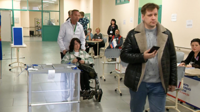 Инвалиды в Петербурге проголосовали на выборах с большим комфортом