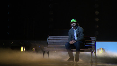 Гала-концерт в Петербурге «Вместе и навсегда» Ильи Авербуха начали с минуты молчания