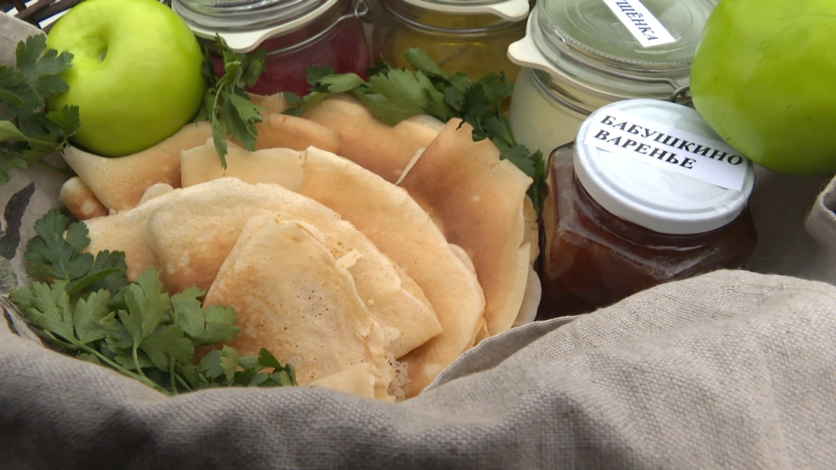 Топ-3 рецепта блинов, которые предпочитают россияне - tvspb.ru