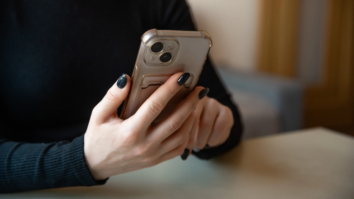 Аэропорт Пулково запустил сервис для проверки и оплаты штрафов за нарушение правил парковки - tvspb.ru