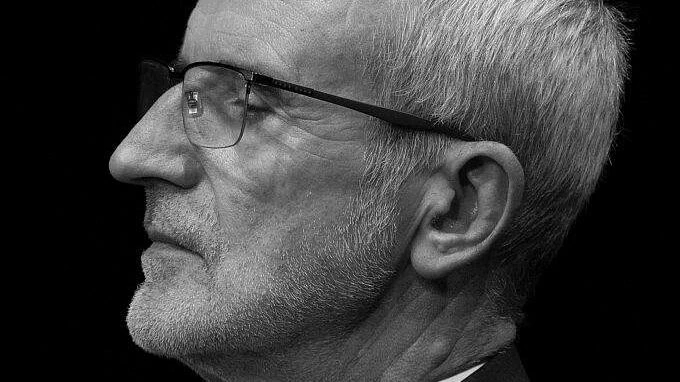 Ушёл из жизни режиссёр Римас Туминас - tvspb.ru