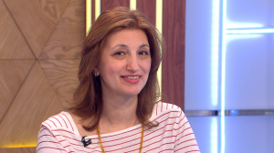 Дефицит нянь в России. Кого ищут родители?