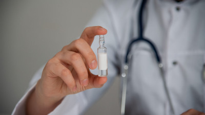 «Исключить встречу нельзя»: эколог рассказал, что делать при укусе кобры