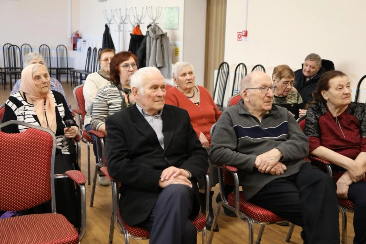 Блокадники из Псковской области прибыли на отдых в Петербург - tvspb.ru