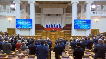 Владимир Путин поздравил членов Совета законодателей с Днем российского парламентаризма