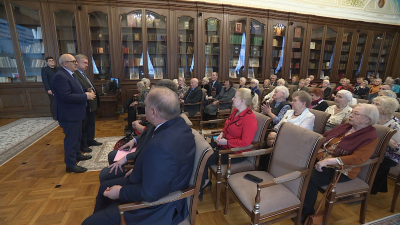 В Законодательном собрании Петербурга почтили память узников фашистских концлагерей