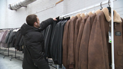 Ритейлеры выходят на рекордные показатели замещения иностранных товаров российскими брендами