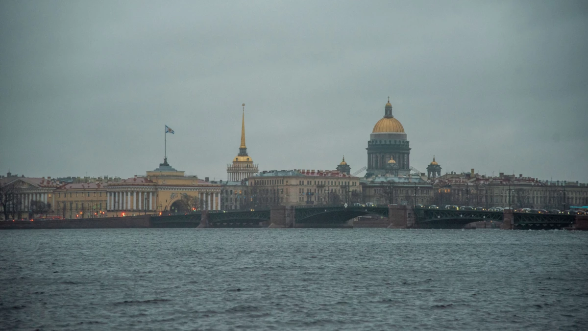 В Петербурге сегодня будет облачно и сыро - tvspb.ru