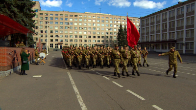 Курсанты петербургского института Росгвардии приступили к тренировке Парада Победы