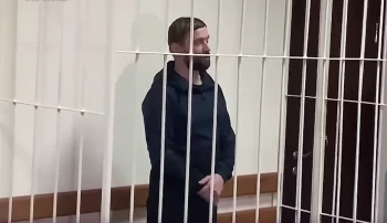 Петербургского блогера Максима Лютого приговорили к 8 годам колонии за гибель маленького сына
