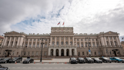 Проект бюджета Санкт-Петербурга на 2025 год и на плановый период 2026-2027 внесен в Законодательное Собрание Санкт-Петербурга