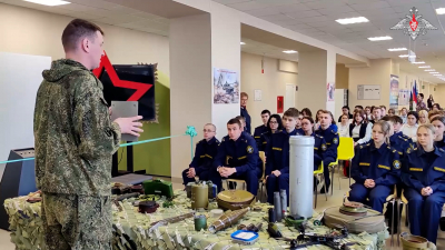 В ЛНР свыше 12 тысяч школьников посетили уроки противоминной безопасности