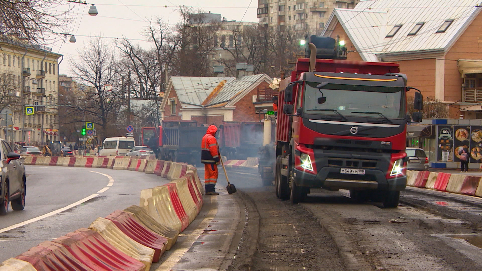 Ремонт трамвайных путей на улице Савушкина