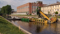Порядок на дне: реку Пряжку и Дудергофский канал очищают от мусора