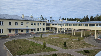Летом завершится строительство детского туберкулезного санатория «Жемчужина» в поселке Ушково