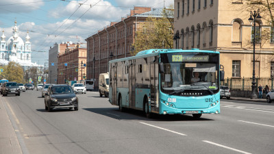 В Петербурге общественный транспорт будет работать в ночь на 1 июня из-за празднования Дня города