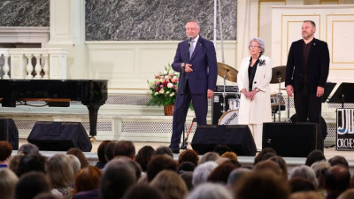 Александр Беглов: Все библиотеки Петербурга становятся современными культурными и общественными центрами