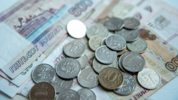 Средняя зарплата в Петербурге превысила 121 тысячу рублей: в лидерах — добывающая промышленность