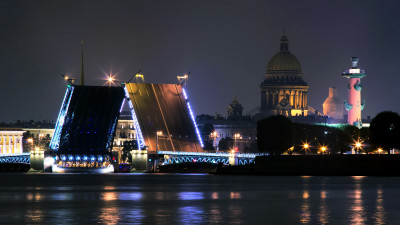 Сезон «Поющих мостов» в Петербурге стартует в ночь на 18 мая