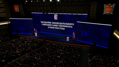 Александр Беглов назвал вызовы, с которыми пришлось столкнуться Петербургу 5 лет назад