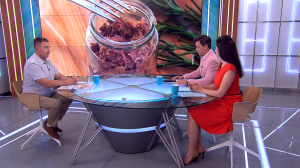 Пара банок тушёнки, полкило сухарей: как выбрать правильные консервы для походной каши