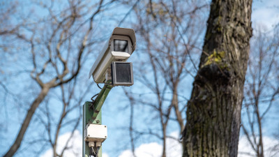 «Не дискриминация, а защита»: в Петербурге начали работать распознающие национальность видеокамеры