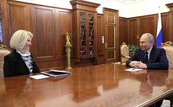 Владимир Путин встретился с бывшими членами правительства