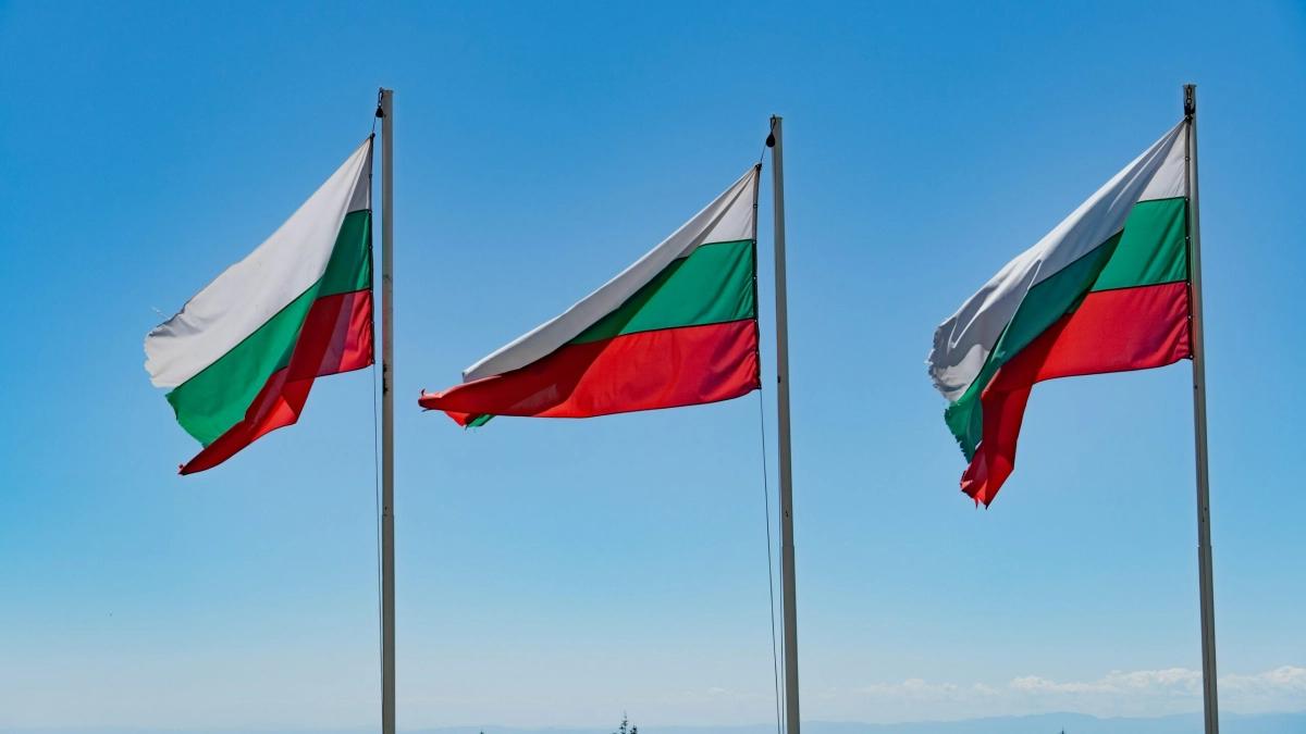 Болгария начала оформлять россиянам шенгенские визы - tvspb.ru