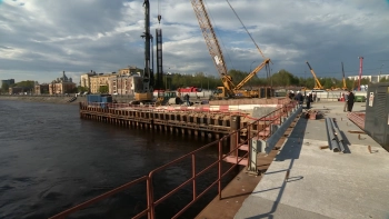 Работы на воде: Как идёт строительство Большого Смоленского моста