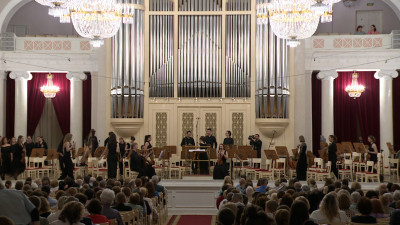 В Петербурге стартовал международный фестиваль искусств «Елена»