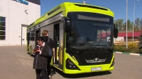 В Петербурге представили обновленный электробус «Генерал»