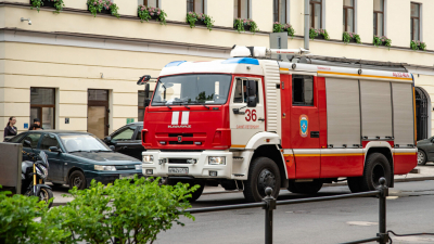 Пожар в квартире в Московском районе тушили 15 человек