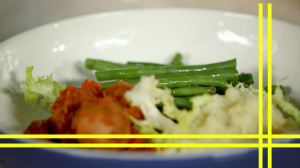 Готовим с REDMOND. Пряные митболы в томатном соусе