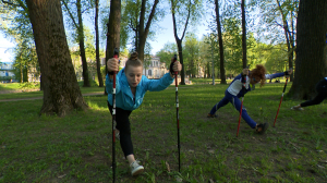 Спорт для всех: как проходят тренировки по северной ходьбе