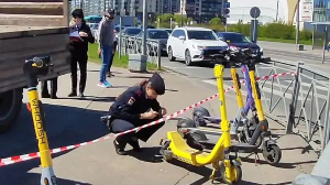 В Петербурге продолжаются проверки мест размещения кикшеринговых электросамокатов