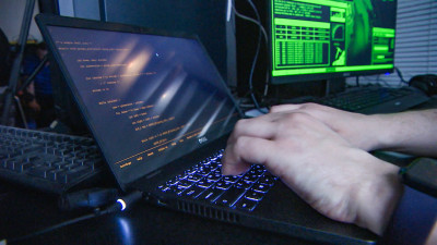 Александр Беглов обратился к горожанам с просьбой не поддаваться на провокации телефонных мошенников 