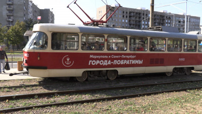 Петербург и Мариуполь празднуют вторую годовщину побратимских отношений