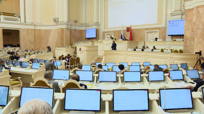 Петербургские депутаты поддержали инициативу Минфина РФ о прогрессивном налоге и увеличении налога на прибыль