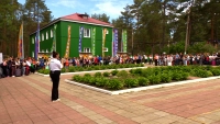Школьники и педагоги из Мариуполя и Донецка приехали на летнюю смену в лагерь «Дружных»
